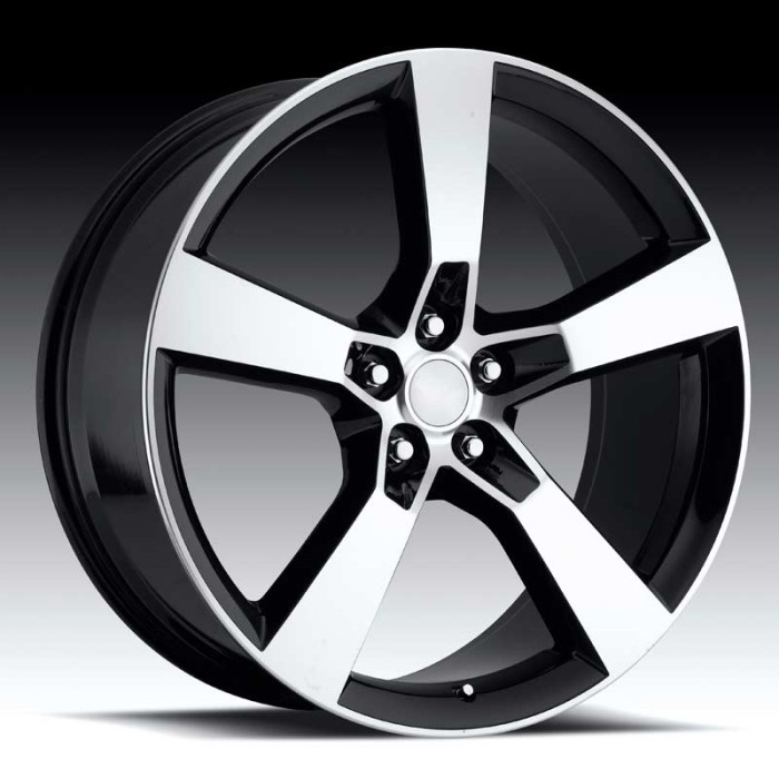 Chevrolet Camaro SS Machined/Black 20X8 5X4.75 - 35